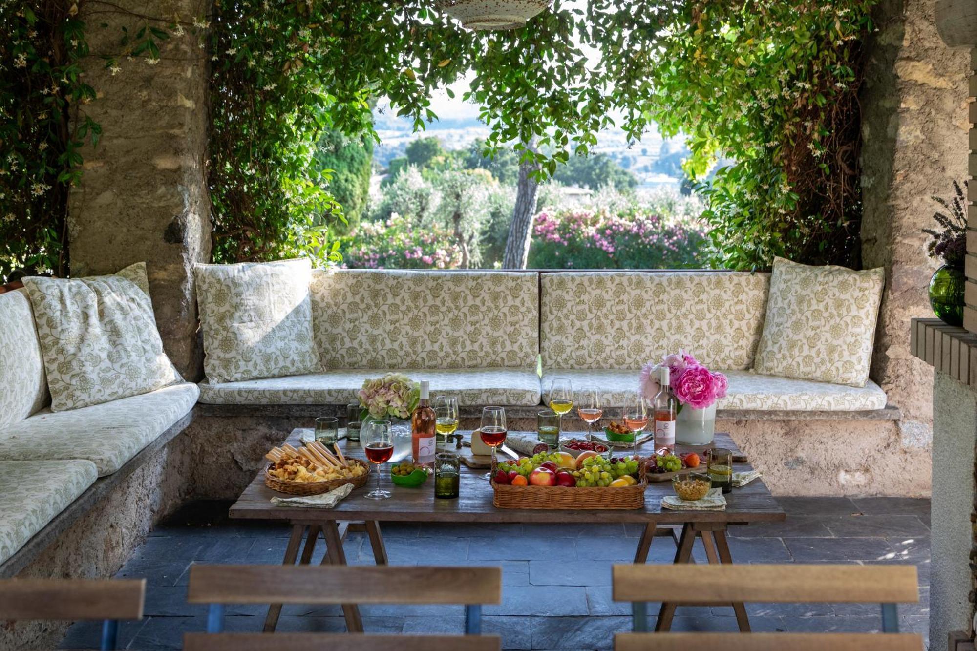 Poderi La Rocchetta Luxury Villa On The Hills Of Lake Garda San Felice del Benaco Exterior foto